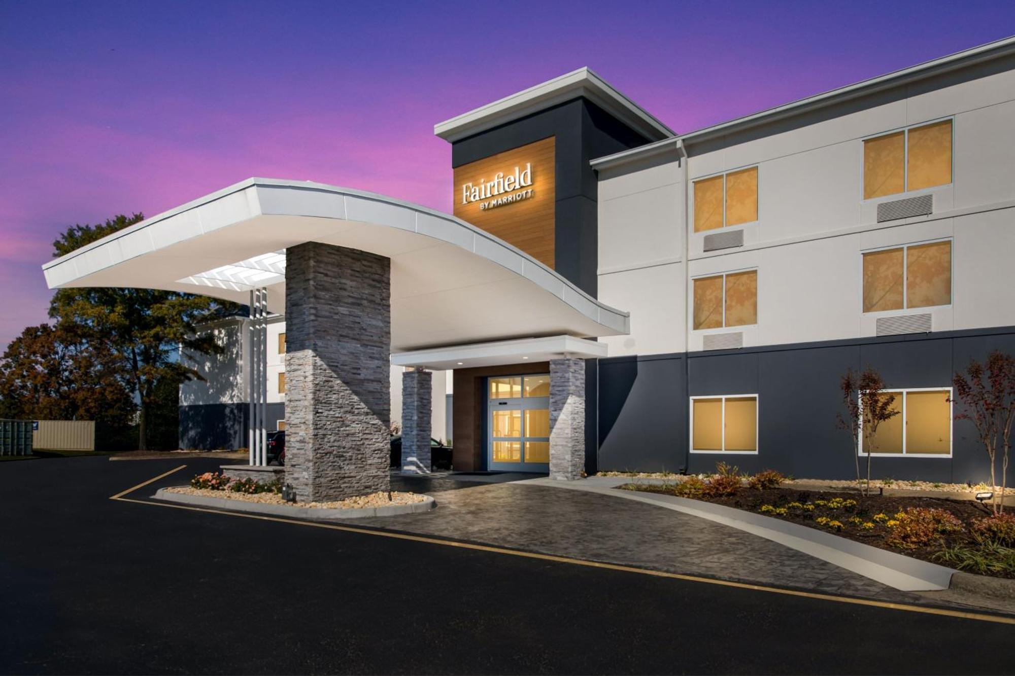 Fairfield By Marriott Chesapeake Hotel Exterior photo